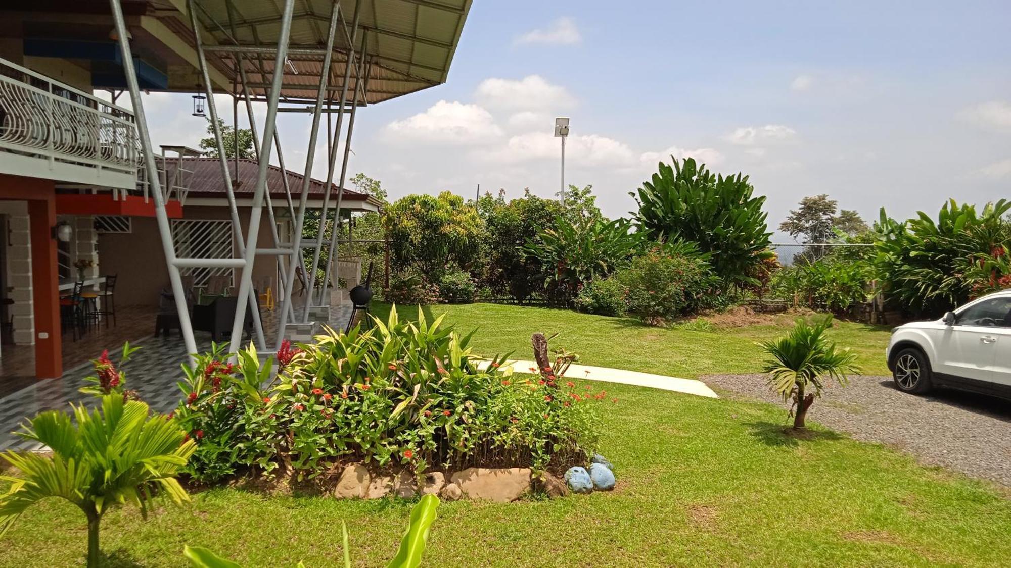 Villas Lux Arenal La Fortuna 外观 照片