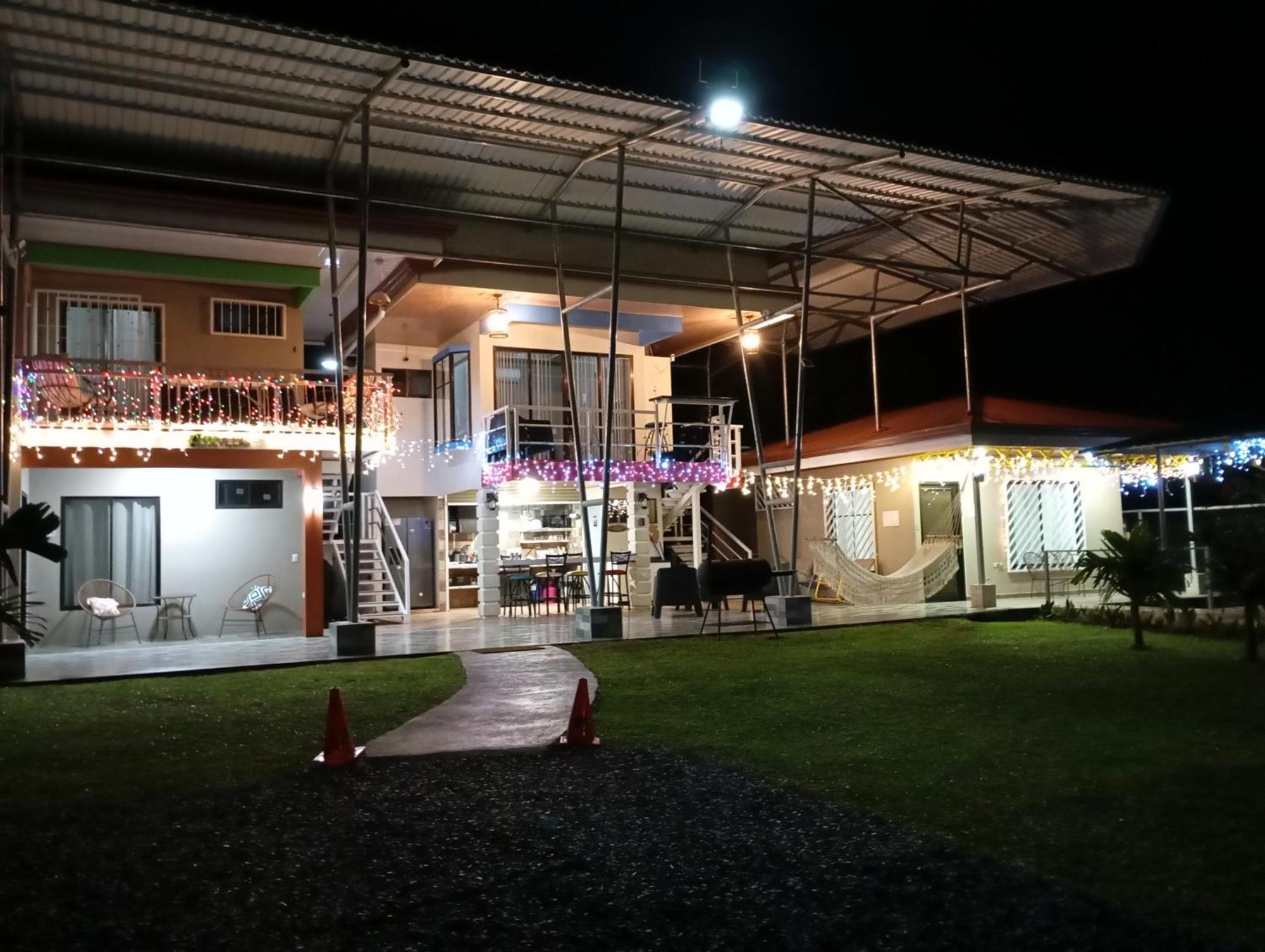 Villas Lux Arenal La Fortuna 外观 照片